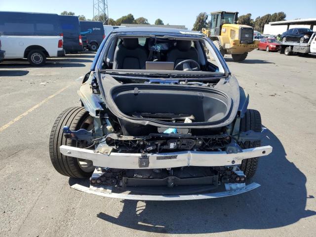 Photo 4 VIN: 5YJ3E1EB7JF063050 - TESLA MODEL 3 