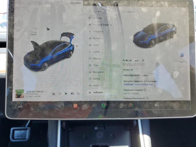 Photo 8 VIN: 5YJ3E1EB7JF063050 - TESLA MODEL 3 