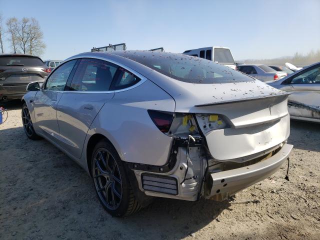 Photo 2 VIN: 5YJ3E1EB7JF072072 - TESLA MODEL 3 