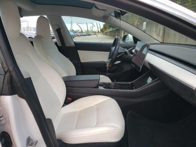 Photo 4 VIN: 5YJ3E1EB7JF112313 - TESLA MODEL 3 