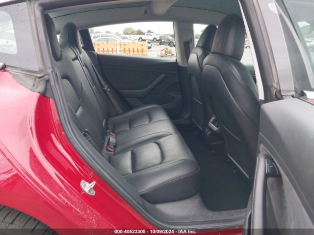 Photo 7 VIN: 5YJ3E1EB7JF114661 - TESLA MODEL 3 