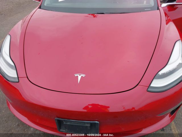 Photo 9 VIN: 5YJ3E1EB7JF114661 - TESLA MODEL 3 