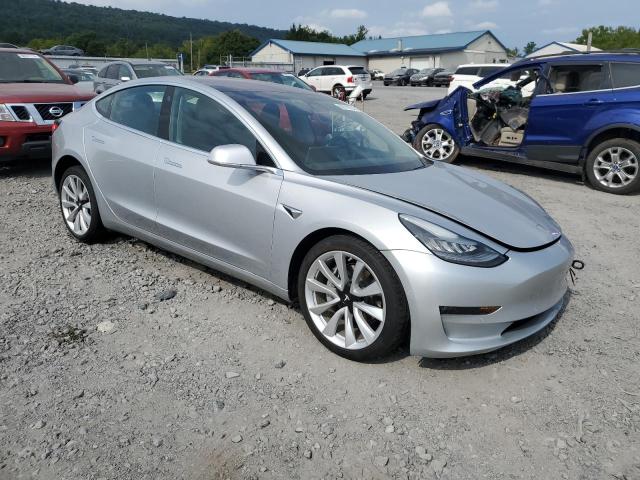 Photo 3 VIN: 5YJ3E1EB7JF116927 - TESLA MODEL 3 