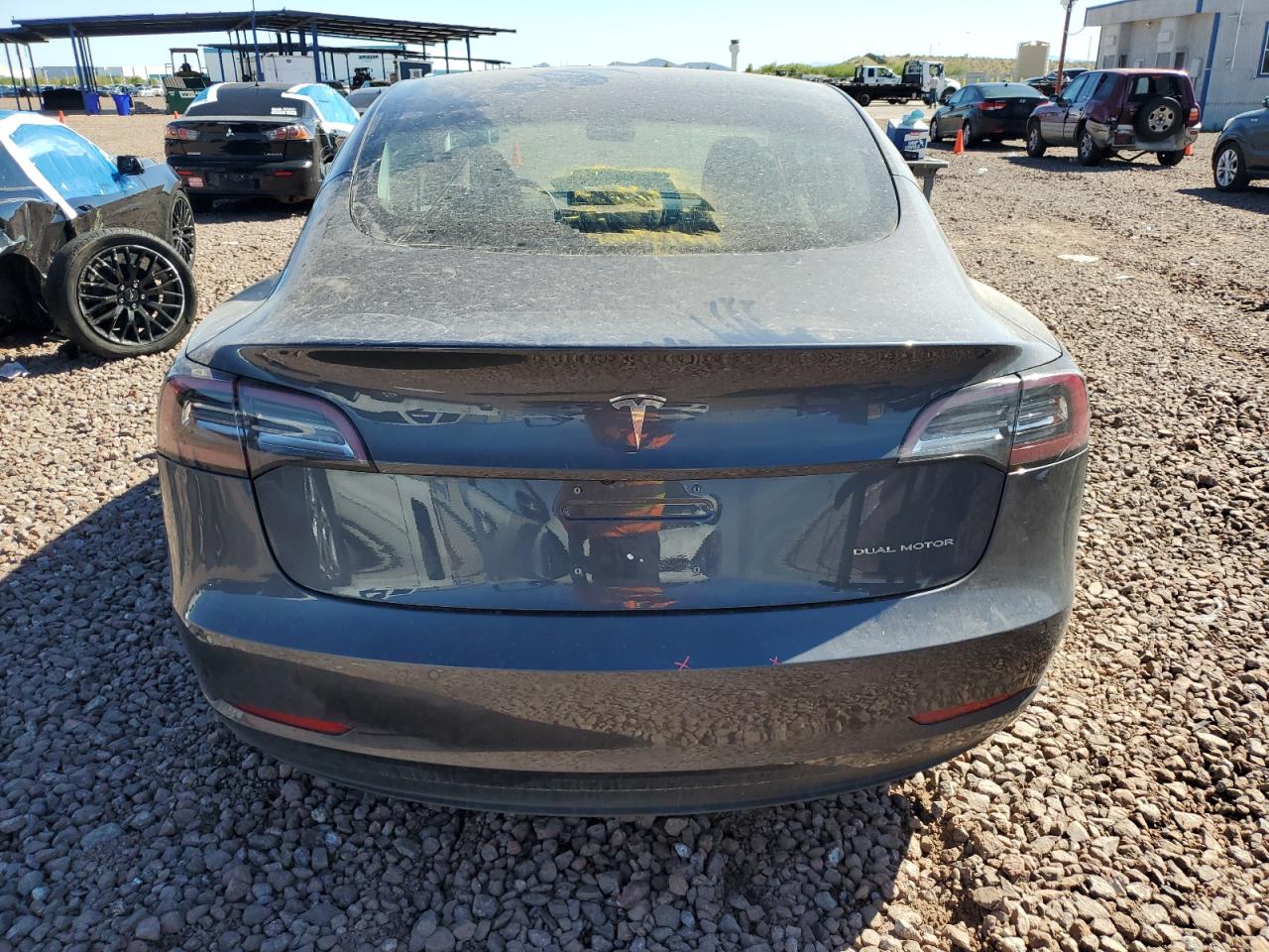 Photo 5 VIN: 5YJ3E1EB7JF119455 - TESLA MODEL 3 