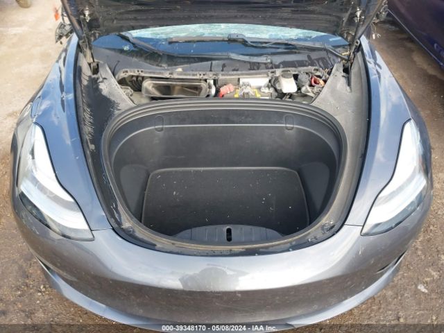 Photo 9 VIN: 5YJ3E1EB7JF121173 - TESLA MODEL 3 