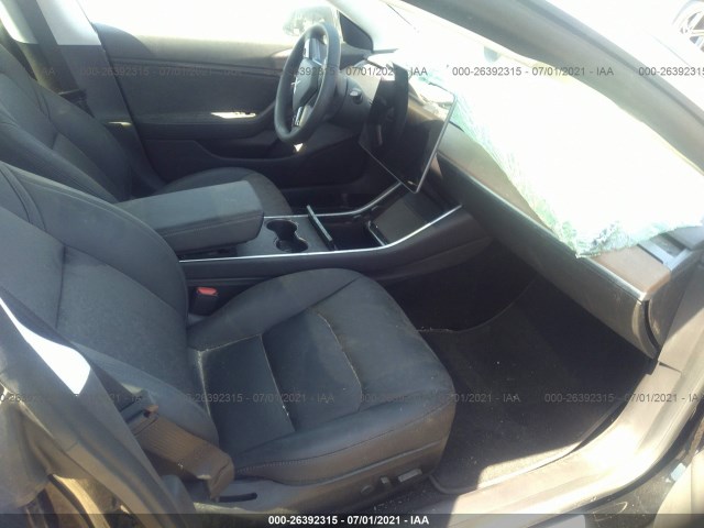 Photo 4 VIN: 5YJ3E1EB7KF208685 - TESLA MODEL 3 