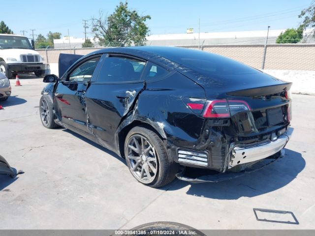 Photo 2 VIN: 5YJ3E1EB7KF418042 - TESLA MODEL 3 