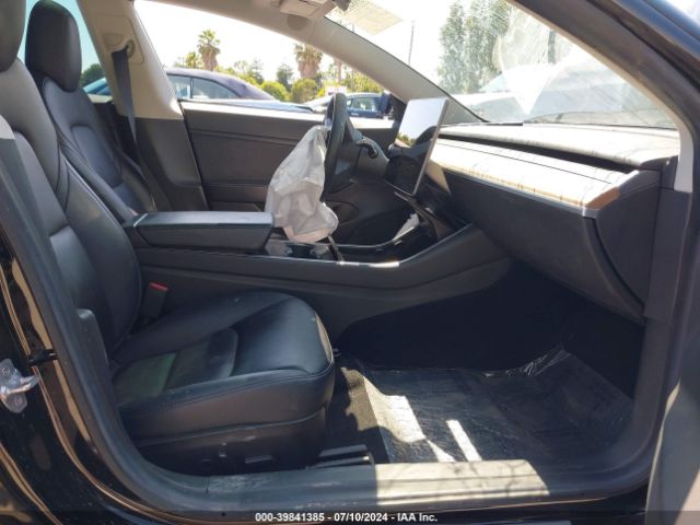 Photo 4 VIN: 5YJ3E1EB7KF418042 - TESLA MODEL 3 