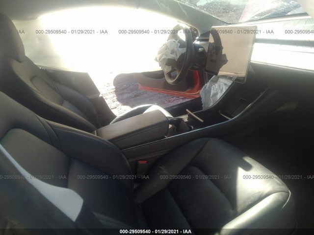 Photo 4 VIN: 5YJ3E1EB7KF418414 - TESLA MODEL 3 