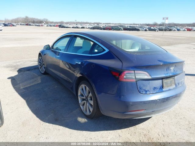 Photo 2 VIN: 5YJ3E1EB7KF451008 - TESLA MODEL 3 