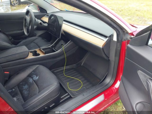 Photo 4 VIN: 5YJ3E1EB7LF620431 - TESLA MODEL 3 