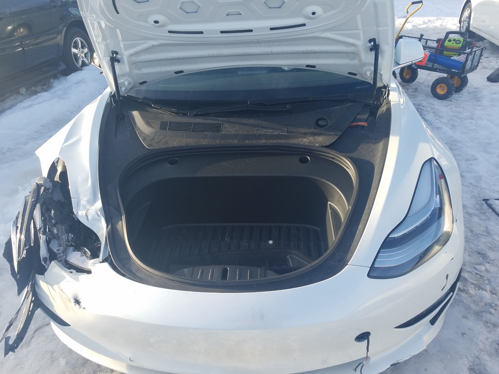 Photo 6 VIN: 5YJ3E1EB7LF790692 - TESLA MODEL 3 