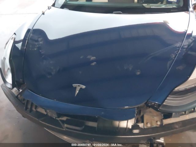 Photo 9 VIN: 5YJ3E1EB7MF849001 - TESLA MODEL 3 