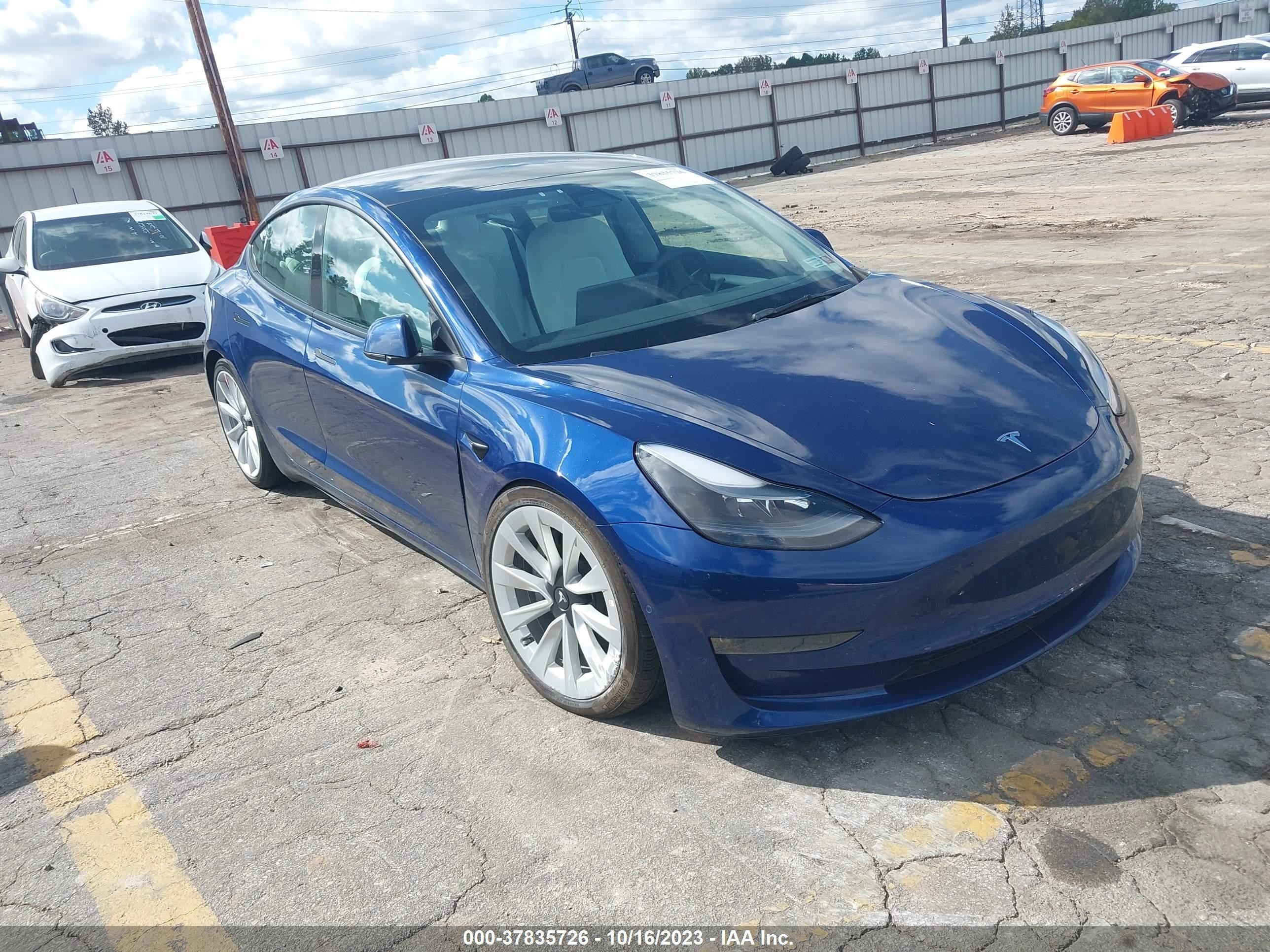 Photo 0 VIN: 5YJ3E1EB7NF111037 - TESLA MODEL 3 