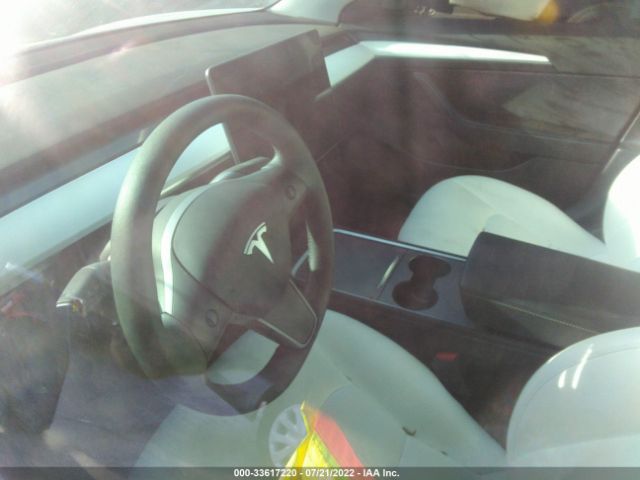 Photo 6 VIN: 5YJ3E1EB7NF136438 - TESLA MODEL 3 