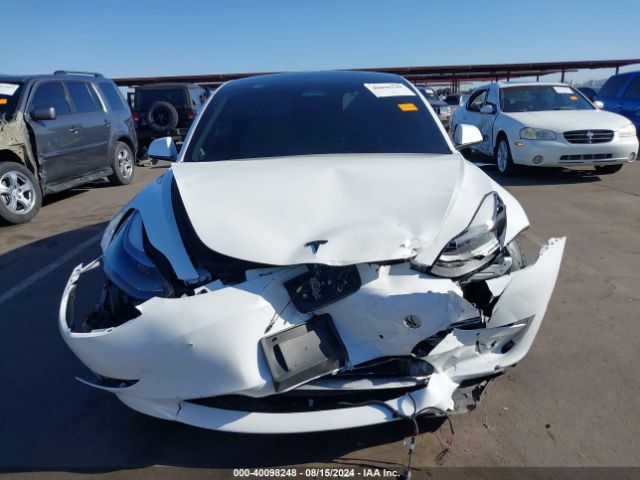 Photo 5 VIN: 5YJ3E1EB7NF136438 - TESLA MODEL 3 