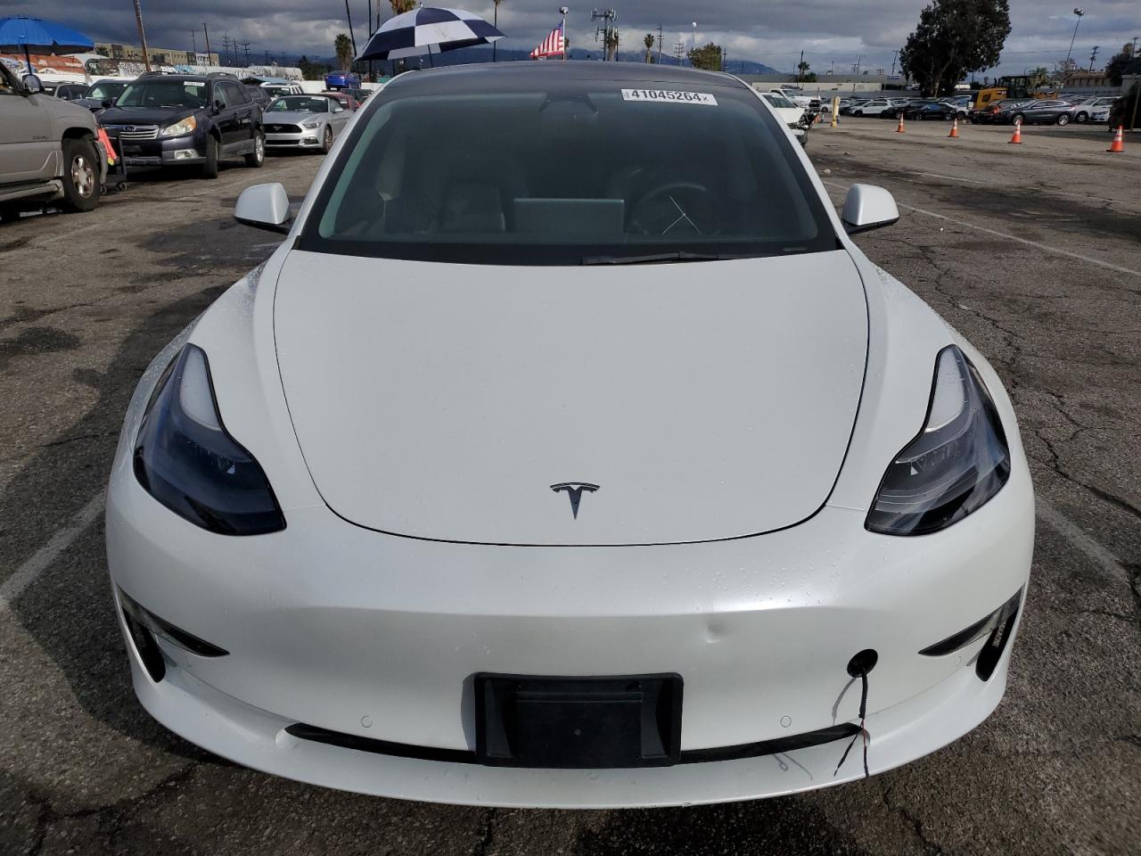 Photo 4 VIN: 5YJ3E1EB7NF158116 - TESLA MODEL 3 