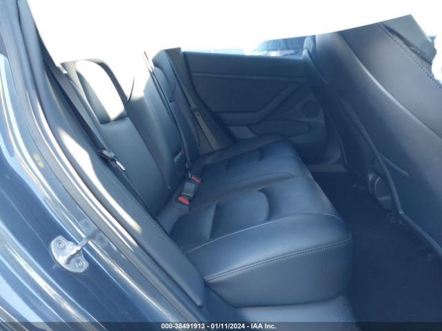 Photo 7 VIN: 5YJ3E1EB7NF272083 - TESLA MODEL 3 