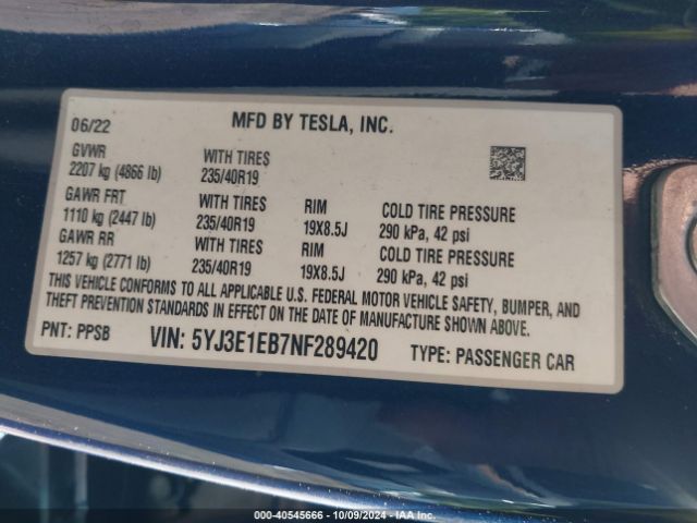 Photo 8 VIN: 5YJ3E1EB7NF289420 - TESLA MODEL 3 