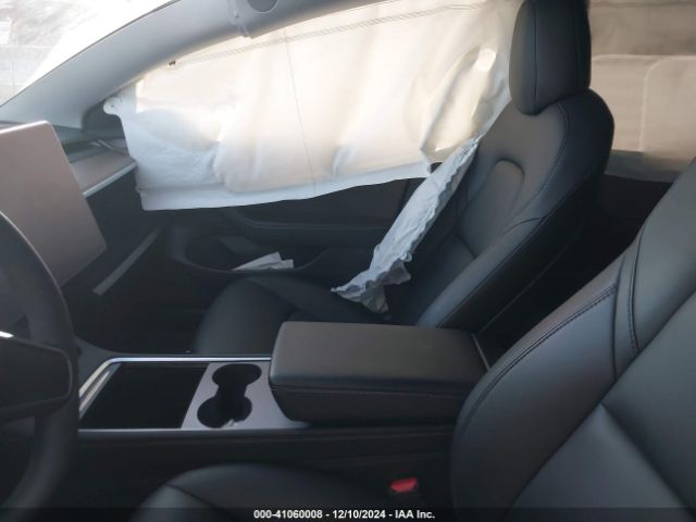 Photo 4 VIN: 5YJ3E1EB7NF337577 - TESLA MODEL 3 