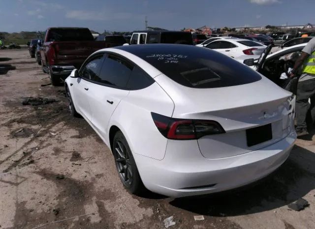 Photo 2 VIN: 5YJ3E1EB7NF349616 - TESLA MODEL 3 