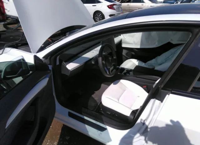 Photo 4 VIN: 5YJ3E1EB7NF349616 - TESLA MODEL 3 