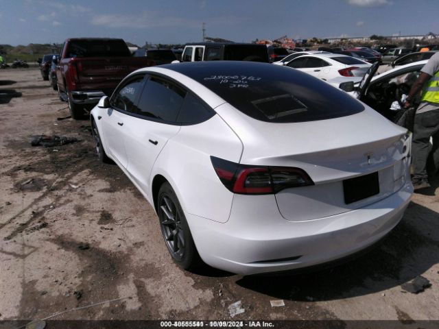 Photo 2 VIN: 5YJ3E1EB7NF349616 - TESLA MODEL 3 