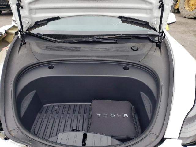 Photo 10 VIN: 5YJ3E1EB7PF388192 - TESLA MODEL 3 