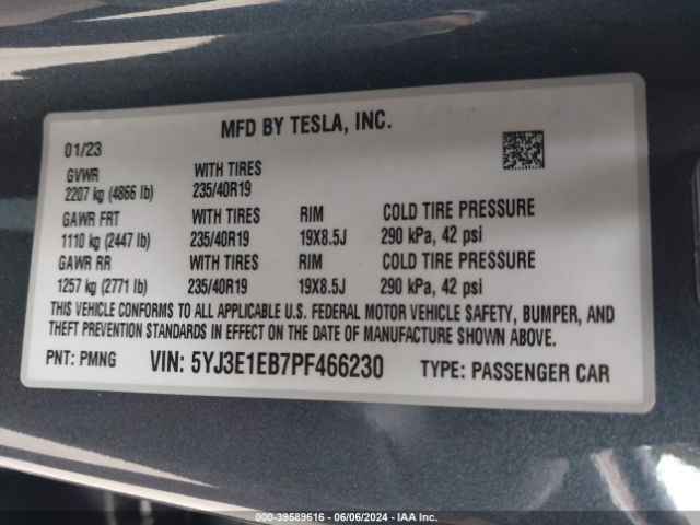 Photo 8 VIN: 5YJ3E1EB7PF466230 - TESLA MODEL 3 