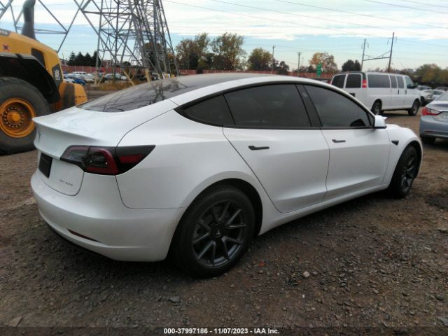 Photo 3 VIN: 5YJ3E1EB7PF621309 - TESLA MODEL 3 