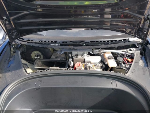 Photo 9 VIN: 5YJ3E1EB8JF068659 - TESLA MODEL 3 