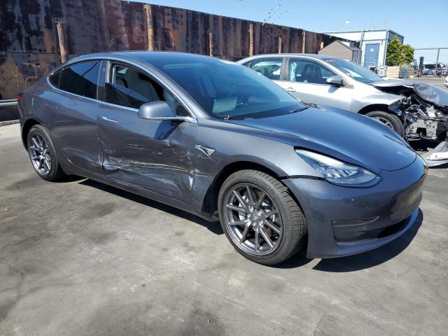 Photo 3 VIN: 5YJ3E1EB8JF085669 - TESLA MODEL 3 