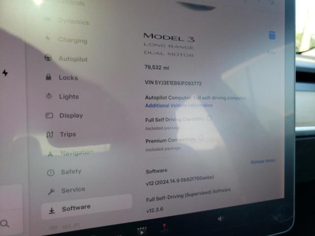 Photo 8 VIN: 5YJ3E1EB8JF093772 - TESLA MODEL 3 