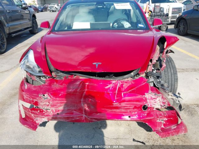 Photo 5 VIN: 5YJ3E1EB8JF097420 - TESLA MODEL 3 