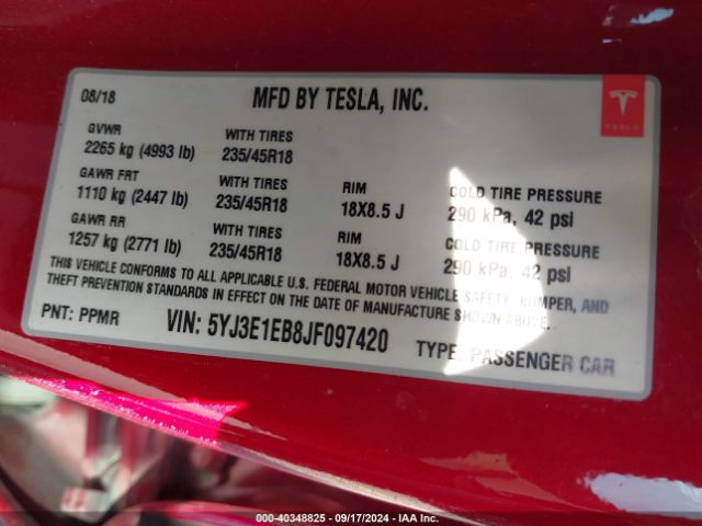 Photo 8 VIN: 5YJ3E1EB8JF097420 - TESLA MODEL 3 