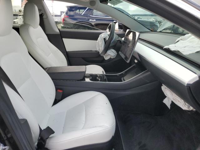 Photo 4 VIN: 5YJ3E1EB8JF099247 - TESLA MODEL 3 