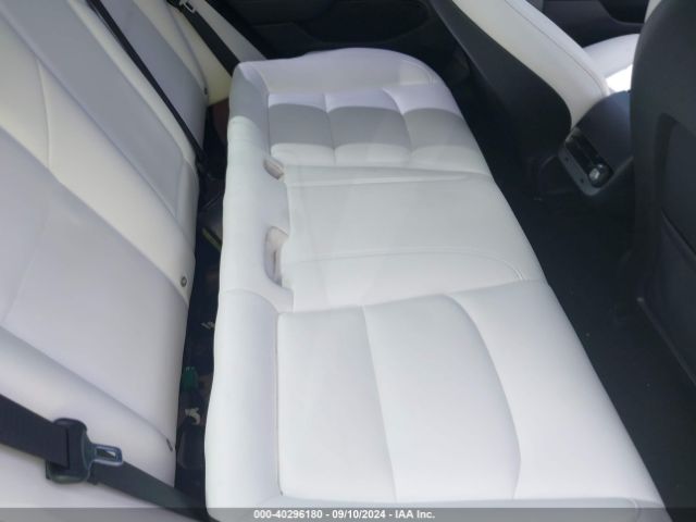 Photo 7 VIN: 5YJ3E1EB8JF099698 - TESLA MODEL 3 