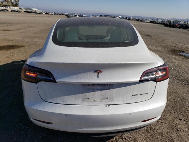 Photo 5 VIN: 5YJ3E1EB8JF100249 - TESLA MODEL 3 