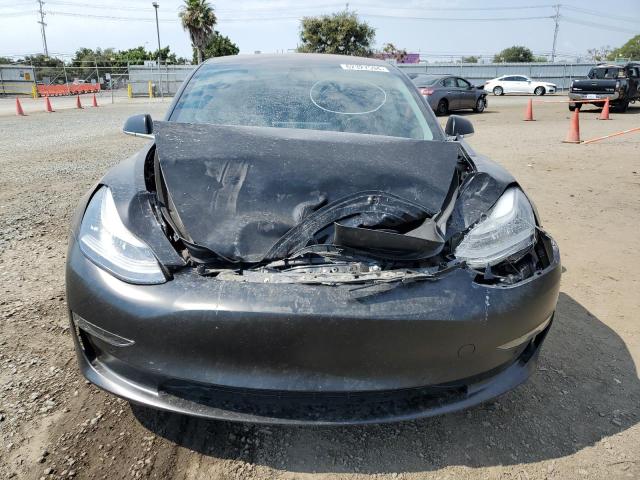 Photo 4 VIN: 5YJ3E1EB8JF103460 - TESLA MODEL 3 