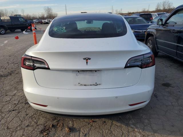 Photo 5 VIN: 5YJ3E1EB8JF108691 - TESLA MODEL 3 