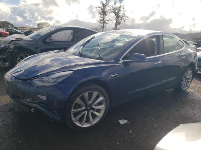 Photo 0 VIN: 5YJ3E1EB8JF116015 - TESLA MODEL 3 