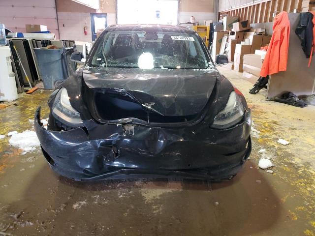 Photo 4 VIN: 5YJ3E1EB8JF183911 - TESLA MODEL 3 