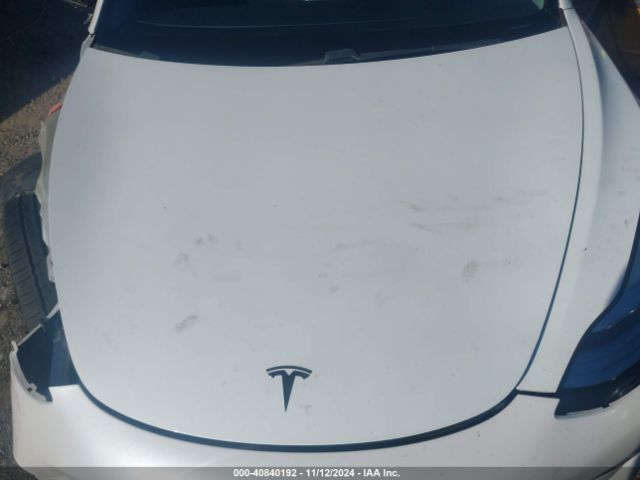 Photo 9 VIN: 5YJ3E1EB8JF185822 - TESLA MODEL 3 