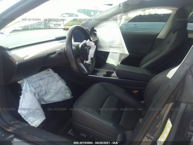 Photo 4 VIN: 5YJ3E1EB8KF209599 - TESLA MODEL 3 