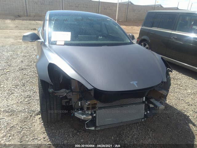 Photo 5 VIN: 5YJ3E1EB8KF209599 - TESLA MODEL 3 