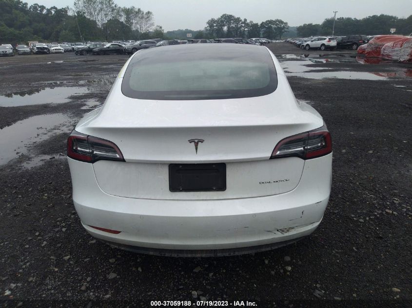 Photo 14 VIN: 5YJ3E1EB8KF365710 - TESLA MODEL 3 