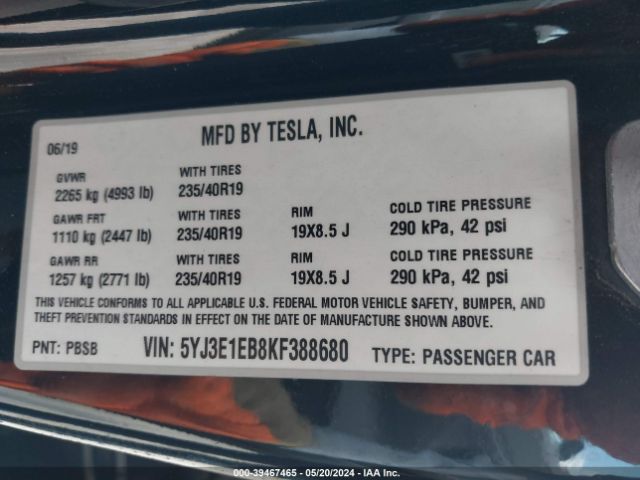 Photo 8 VIN: 5YJ3E1EB8KF388680 - TESLA MODEL 3 