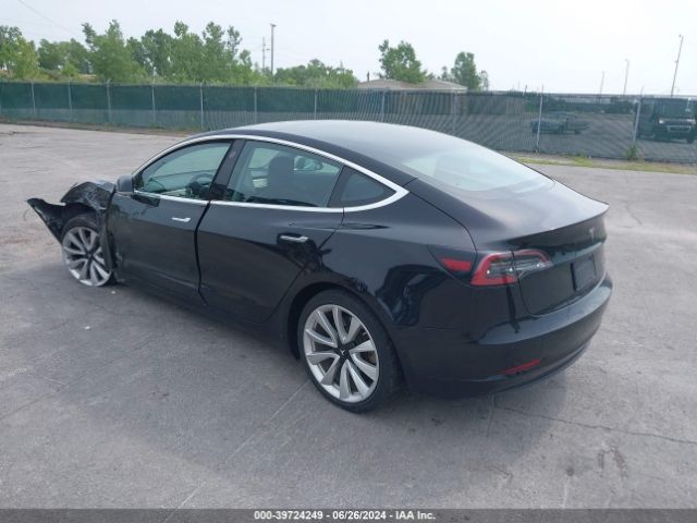 Photo 2 VIN: 5YJ3E1EB8KF388873 - TESLA MODEL 3 