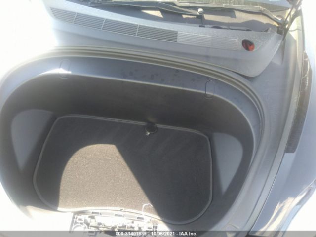 Photo 9 VIN: 5YJ3E1EB8KF437179 - TESLA MODEL 3 