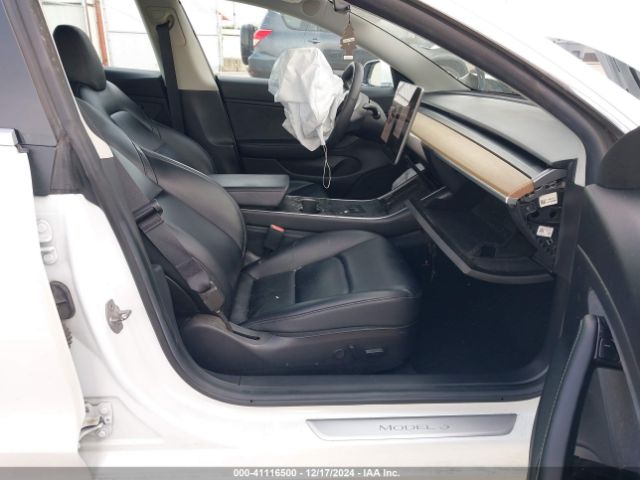 Photo 4 VIN: 5YJ3E1EB8KF510471 - TESLA MODEL 3 